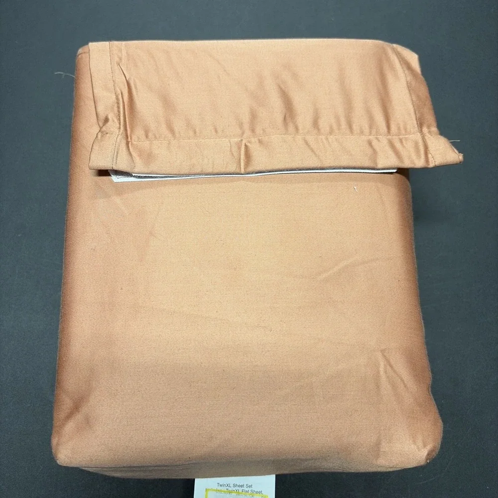 Threshold Solid Performance 400 Thread Count Sheet Set Rust Twin/Twin XL 20654